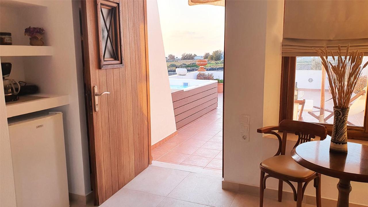 Theasis Studio Villa Megalochori  Bagian luar foto